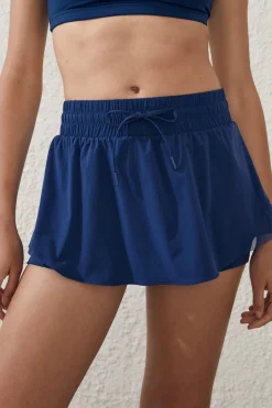 Run Mesh Skirt