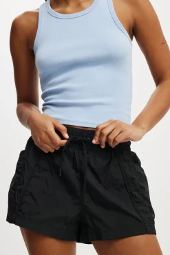 Sunrise Pocket Short
